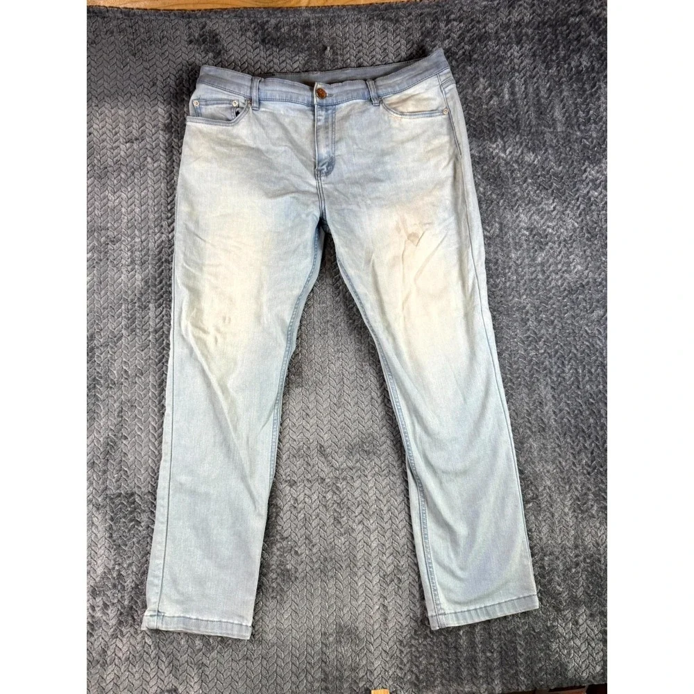 Mugsy Jeans Mens 37W‎ Blue Light Wash Denim Cotton Stretch Mid Rise Straight Leg